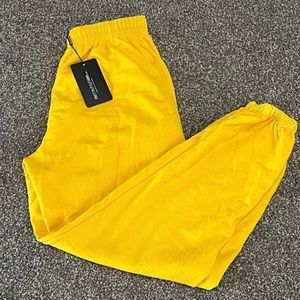 NWT PrettyLittleThing Lemon Joggers